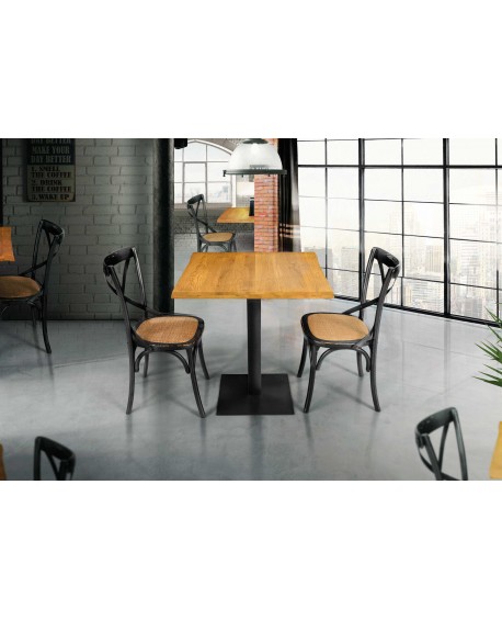 Tavolo massiccio rovere   80x80 sp.4 fisso