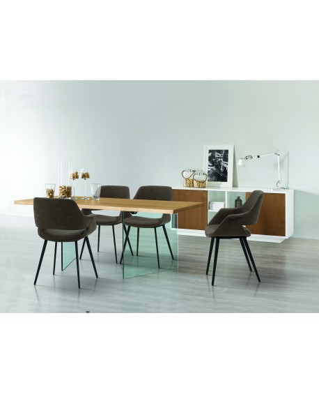 Sedia Imbottita in Similpelle colore Marrone                                   L.58 H.81 P.57 HS.48