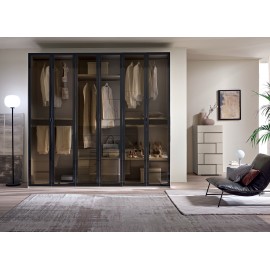 Dimensioni L 269,70 X P 60 X H 256 cm